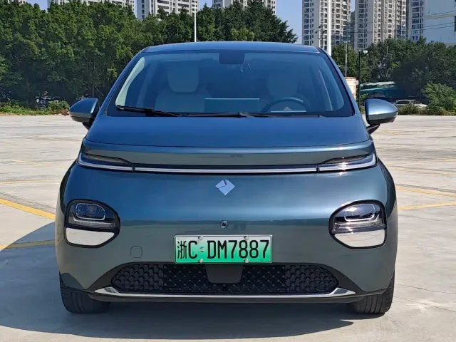 Baojun Cloud — Фото автомобиля 8