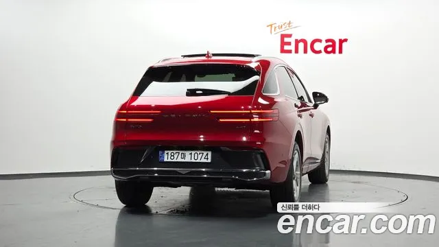Genesis GV70 3.5T Бензин AWD — Фото автомобиля 3