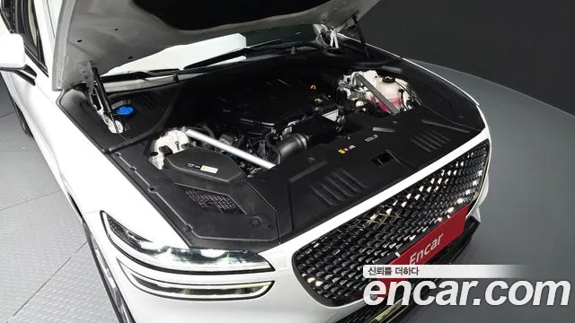 Genesis GV70 2.5T Бензин AWD — Фото автомобиля 6