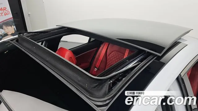 Genesis G70 — Фото автомобиля 23
