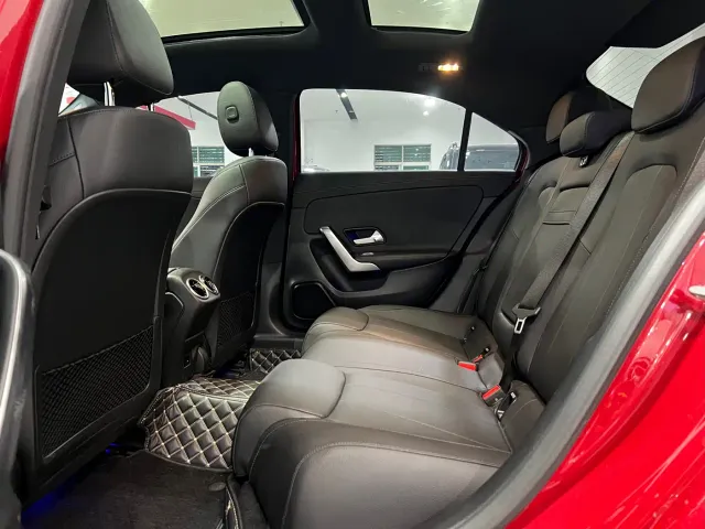 Mercedes-Benz A-Class — Фото автомобиля 6