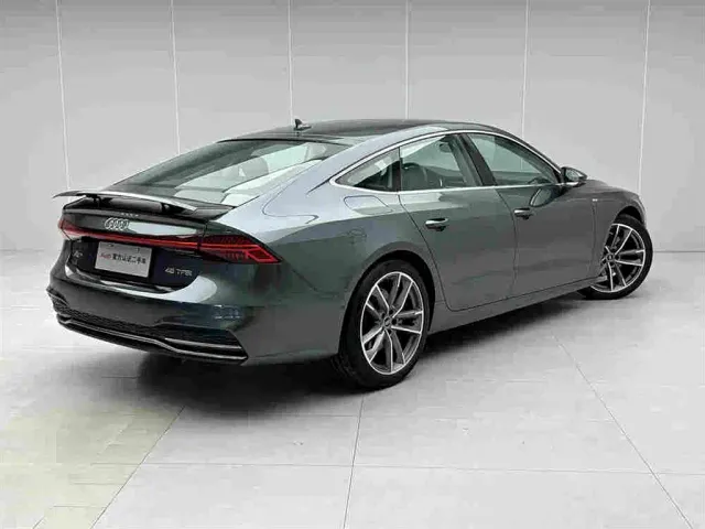 Audi A7 — Фото автомобиля 4