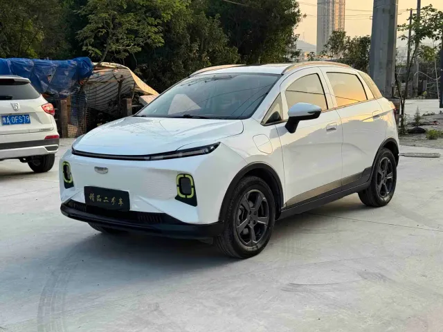 Фотография автомобиля — Geely Geometry E Firefly