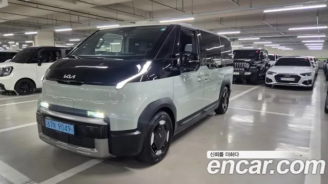Kia PV5 — Фото автомобиля 2