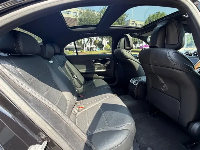 Mercedes-Benz C-Class — Фото автомобиля 10