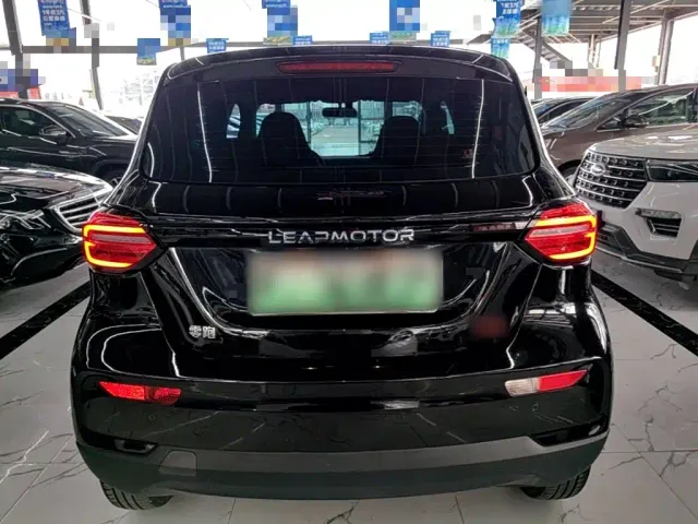 Leapmotor Leapmotor T03 2022 Jade Edition — Фото автомобиля 5