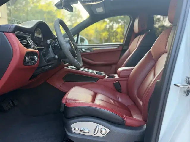 Porsche Macan — Фото автомобиля 17