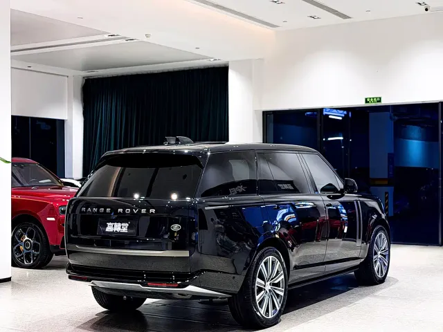 Land Rover Range Rover — Фото автомобиля 21
