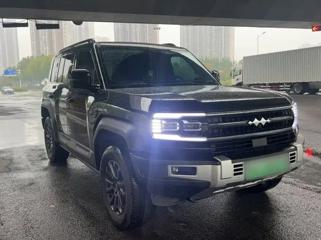 BYD FangChengBao Leopard 5 — Фото автомобиля 4