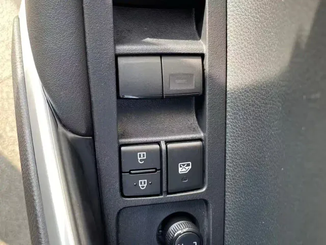 Toyota Corolla Cross — Фото автомобиля 12