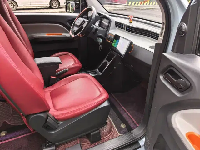 Wuling Hongguang Mini EV — Фото автомобиля 14