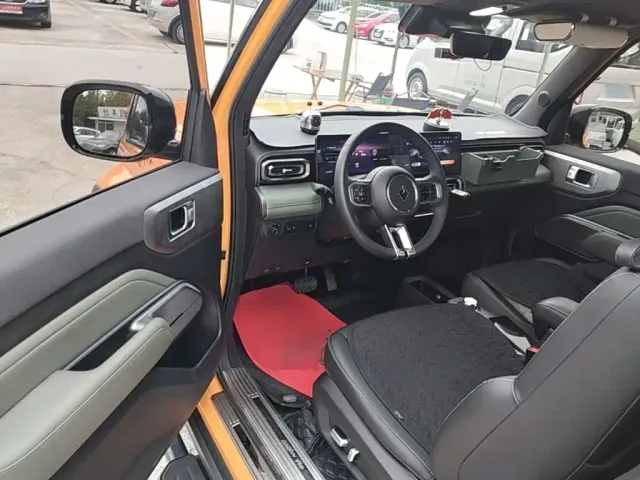 Baojun Yep — Фото автомобиля 15