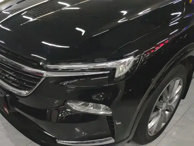Buick Enclave — Фото автомобиля 23