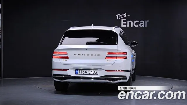 Genesis GV80 — Фото автомобиля 4