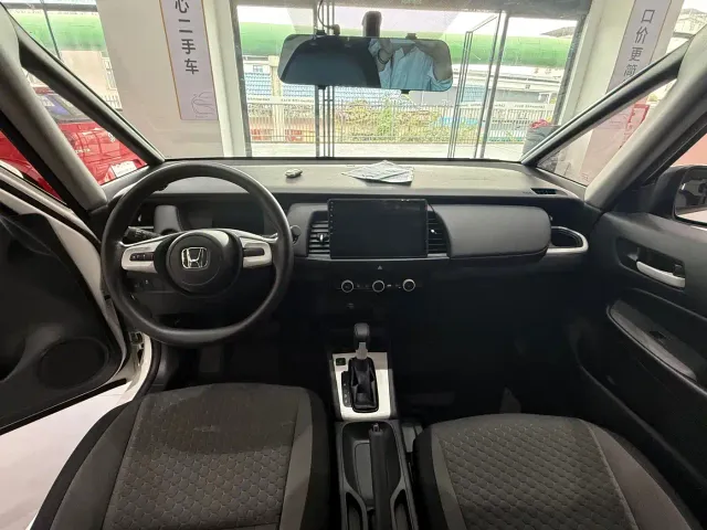 Honda Fit — Фото автомобиля 5