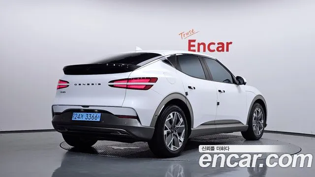 Genesis GV60 — Фото автомобиля 2
