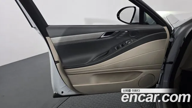 Genesis G80 RG3 — Фото автомобиля 13