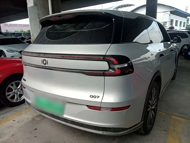 Changan Qiyuan Q07 — Фото автомобиля 6