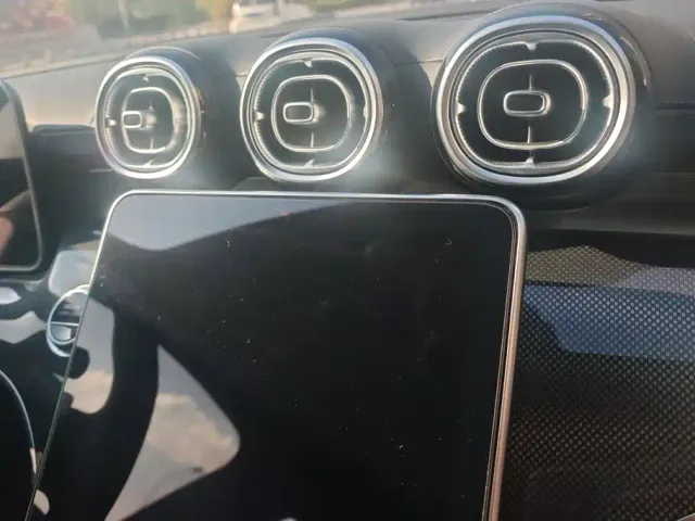 Mercedes-Benz C-Class — Фото автомобиля 13