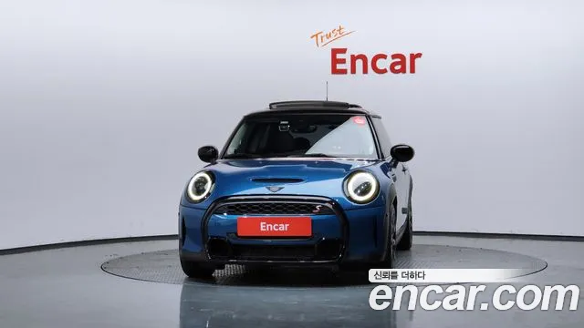 Mini Cooper — Фото автомобиля 3