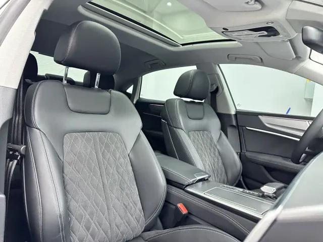 Audi A7L — Фото автомобиля 16