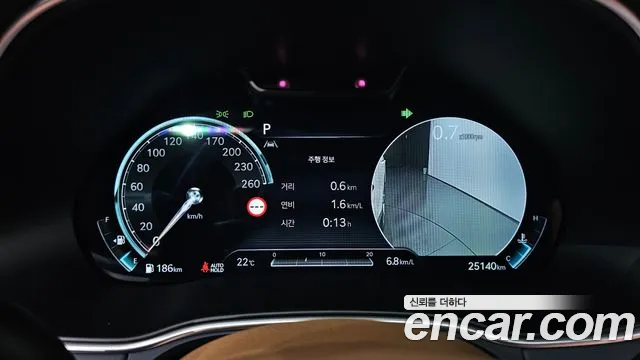 Genesis GV80 — Фото автомобиля 8