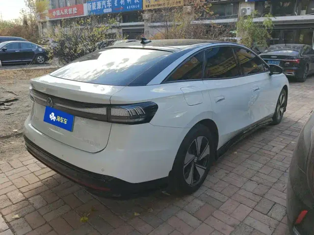 Volkswagen ID.7 Vizzion — Фото автомобиля 3