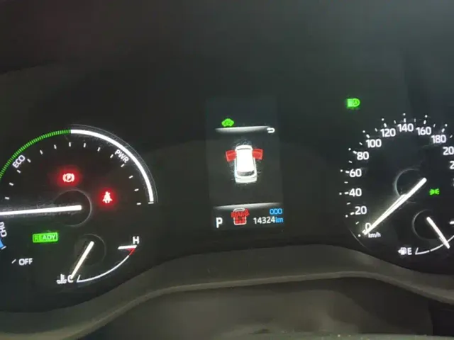 Toyota Granvia — Фото автомобиля 11
