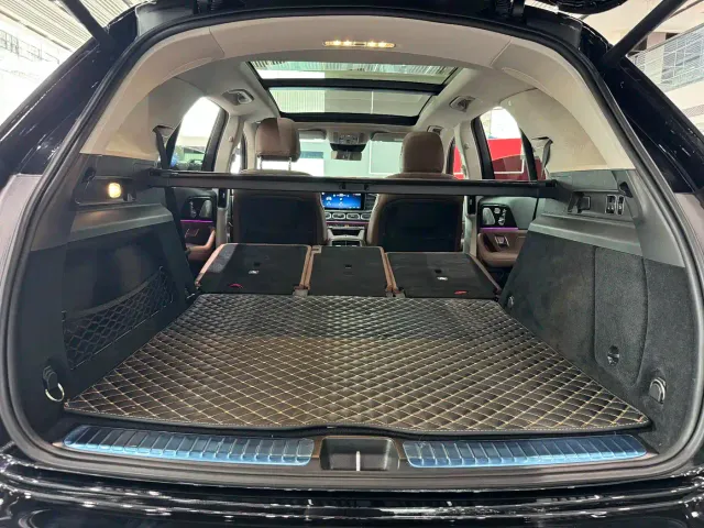 Mercedes-Benz GLE-Class — Фото автомобиля 10