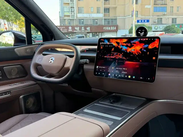Nio ES9 — Фото автомобиля 27