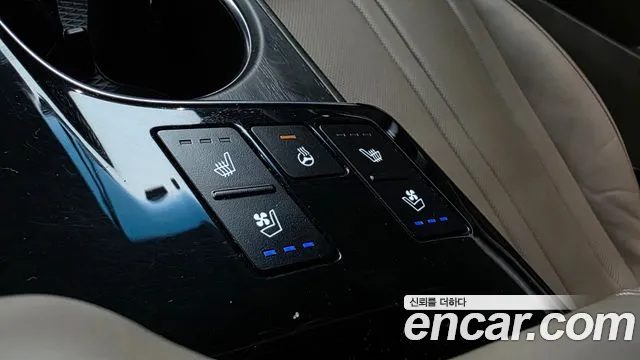 Kia K8 2.5 Бензин 2WD — Фото автомобиля 16