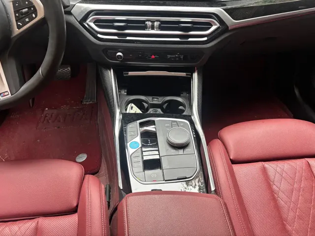 BMW i3 — Фото автомобиля 5