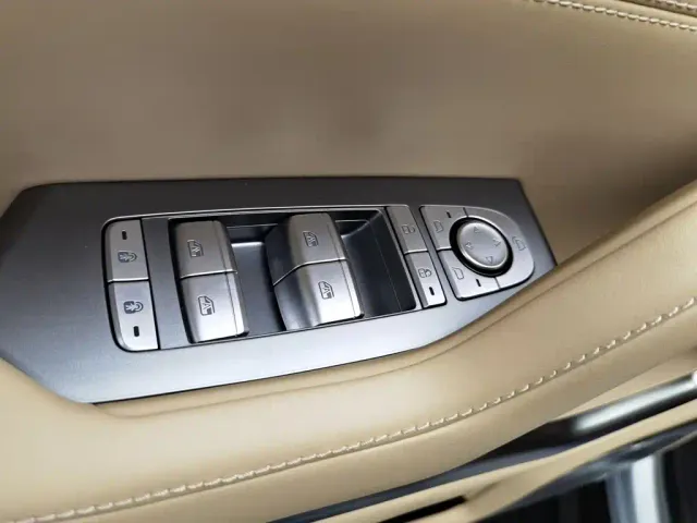 BYD FangChengBao Leopard 8 — Фото автомобиля 9