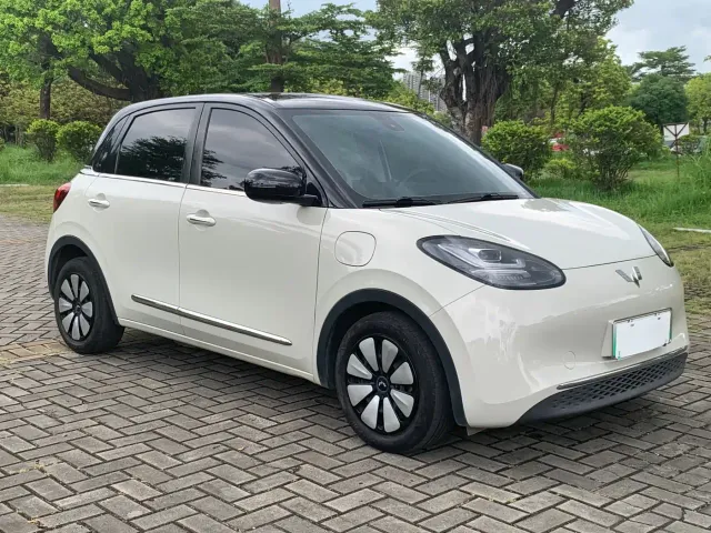 Wuling Bingo — Фото автомобиля 3