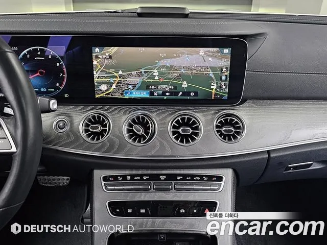 Mercedes-Benz CLS-Class — Фото автомобиля 13