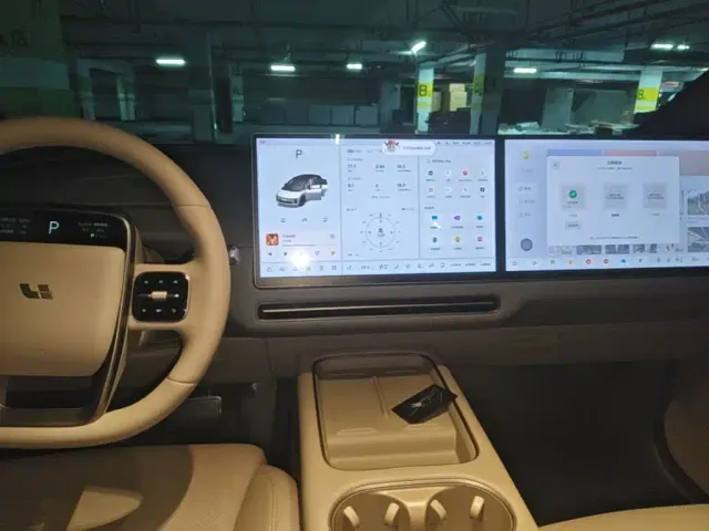 Li Auto i6 — Фото автомобиля 12