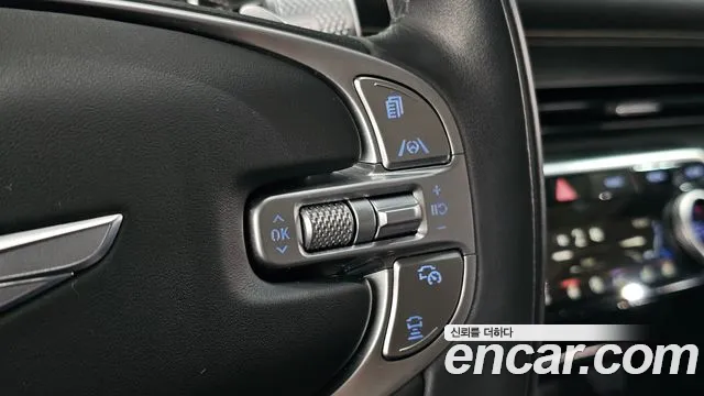 Genesis GV80 — Фото автомобиля 23