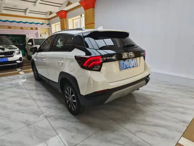 Toyota YARiS L Zhi Xuan — Фото автомобиля 7
