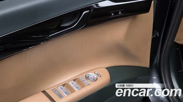 Hyundai Grandeur GN7 — Фото автомобиля 16