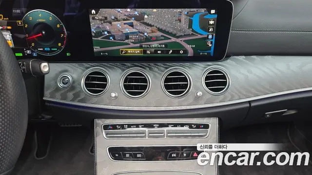 Mercedes-Benz E-Class W213 — Фото автомобиля 12