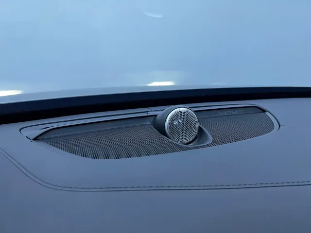 Volvo XC90 — Фото автомобиля 21