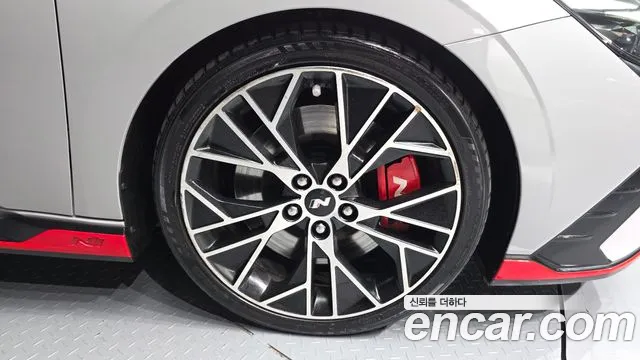 Hyundai AVANTE — Фото автомобиля 20