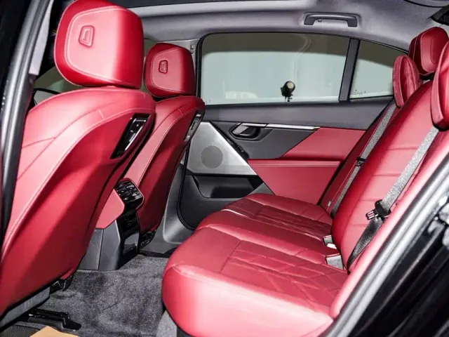 BMW 5 Series — Фото автомобиля 20