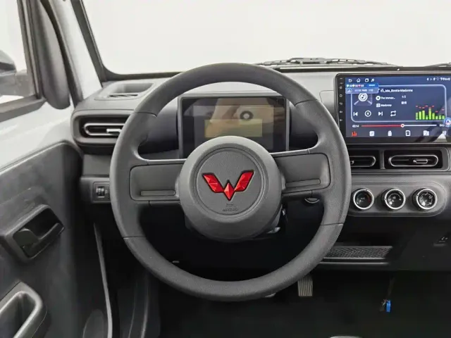 Wuling Zhiguang NEV — Фото автомобиля 11