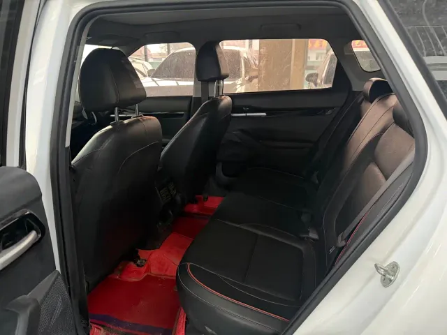 Kia Seltos — Фото автомобиля 13