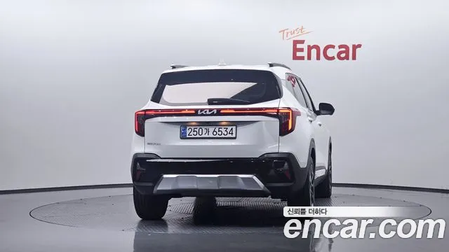 Kia Seltos Seltos (New) — Фото автомобиля 3