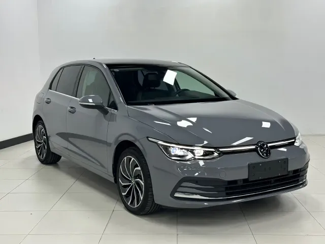 Volkswagen Golf 2023 280TSI DSG Pro — Фото автомобиля 3