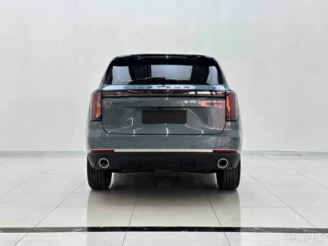 Jetour X70L — Фото автомобиля 10