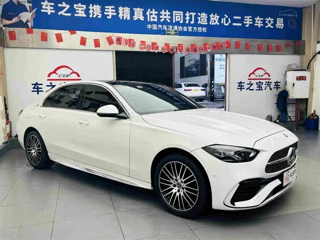 Mercedes-Benz C-Class — Фото автомобиля 4