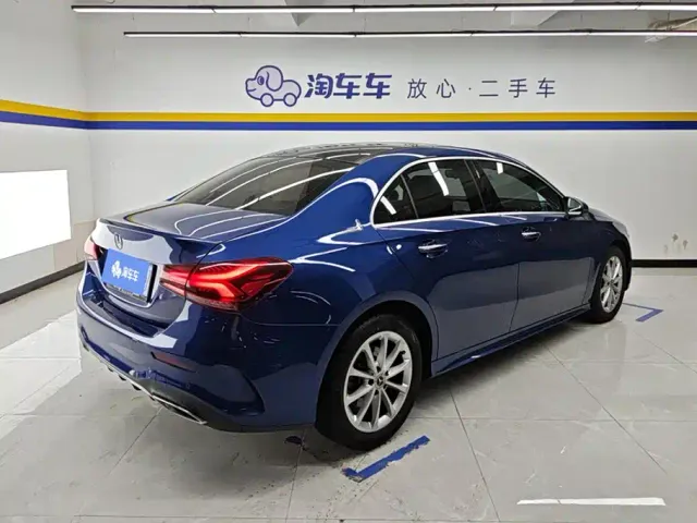 Mercedes-Benz A-Class — Фото автомобиля 3